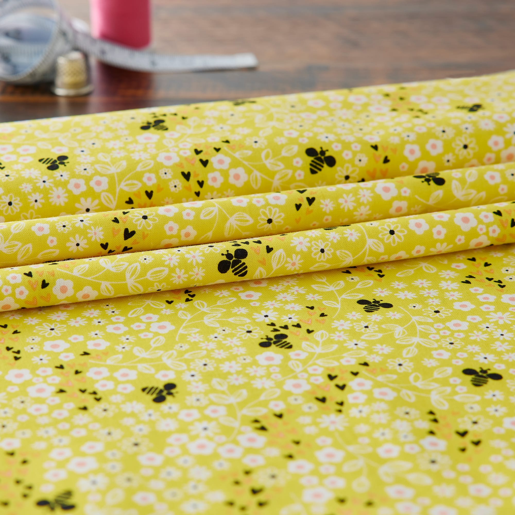 Camelot Fabrics Beeyoutiful Sunshine Ditzy Floral Cotton Fabric